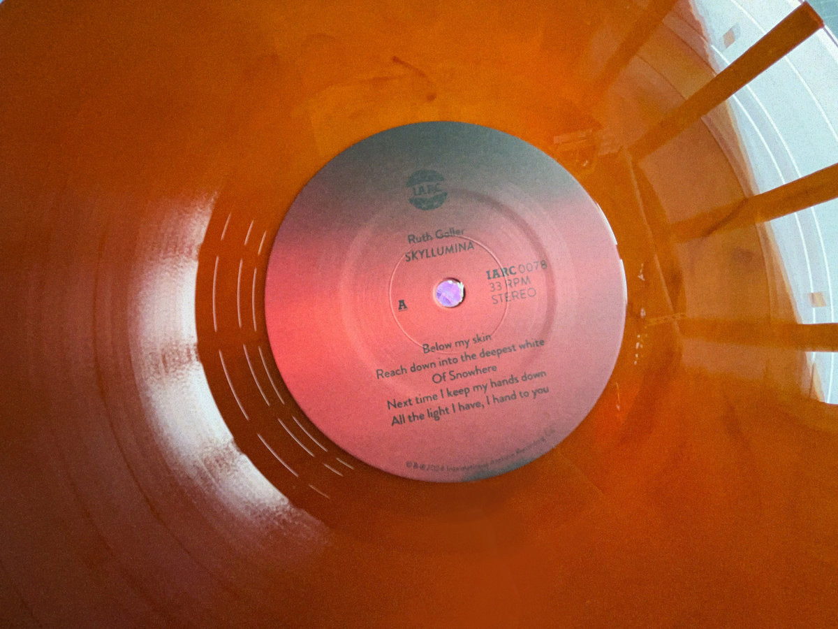 Ruth Goller - SKYLLUMINA